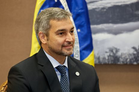 O presidente do Paraguai, Mário Abdo Benitez, durante encontro com o presidente Jair Bolsonaro. (Foto: Alan Santos/PR)