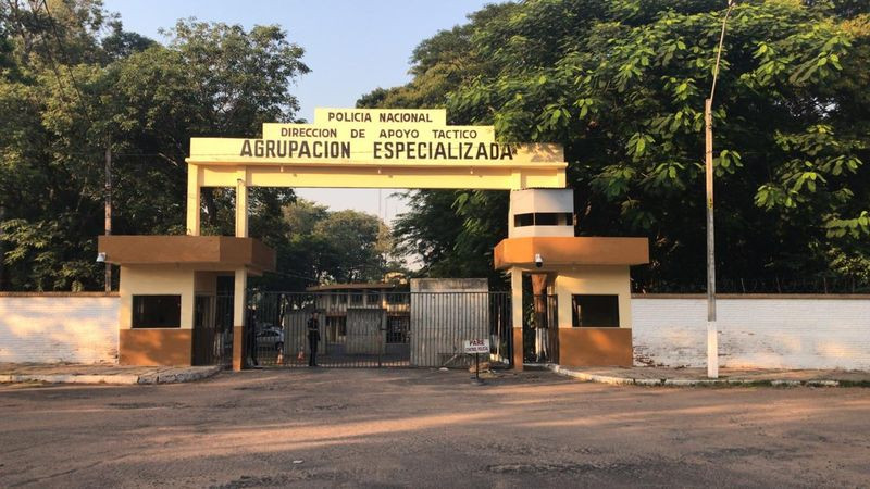 Ronaldinho Gaúcho passou a noite na Agrupación Especializada — Foto: Martín Fernandez